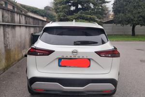 autovettura nissan qashqai