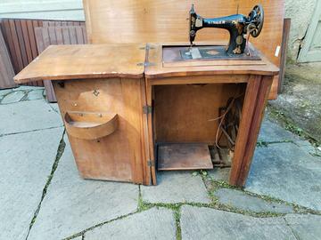 macchina da cucire a pedale Singer epoca + mobile