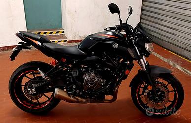  Yamaha  mt-07    2020
