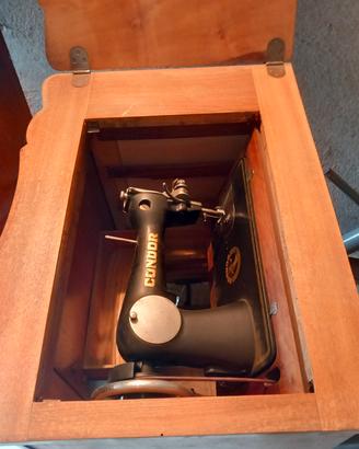 collezionismo Macchina da cucire Condor 