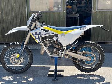 Husqvarna TC 125 - 2021 TARGATA