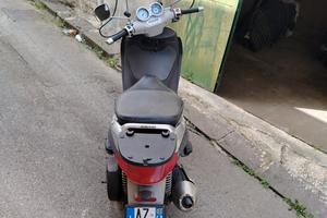 Beverly 200