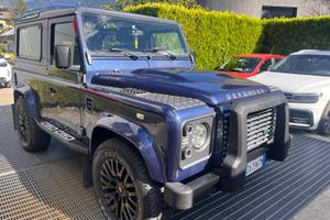 Land Rover Defender 90 2.4 TD – 122 CV