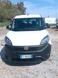 fiat doblo 5posti autocarro