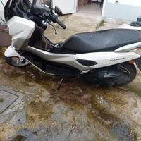 Yamaha Nmax 125