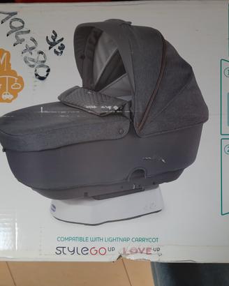 BASE OSCILLANTE PER NAVICELLA CHICCO LOVE up