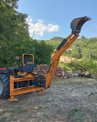 Retroescavatore Moris 5.23