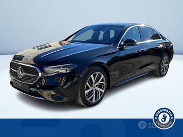 Mercedes-Benz Classe E 220d 4Matic Berlina Ad...