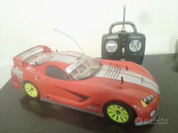 modello con motore a scoppio da 3,5 cc