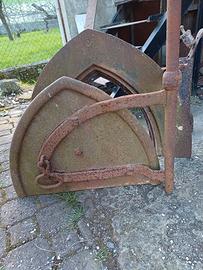 porta in ghisa per forno a legna