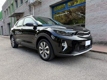 KIA Stonic 1.2 DPI 84CV GPL DELLA CASA UNIPROPRI