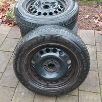 cerchi in ferro neri r15 fiat punto 