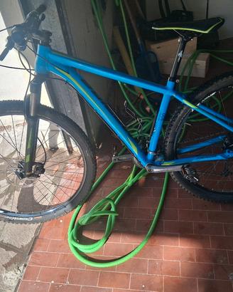 Mountain bike merida big nine 300