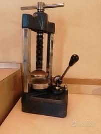 Pressa idraulica odontotecnico