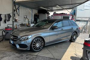 Mercedes Benz Classe C 220d 4 matic premium amg