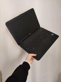 HP 250 G4 Notebook i5 • 4GB RAM • 466GB