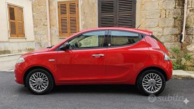 Lancia Ypsilon 1.2 69 CV EcoChic Benzina/GPL
