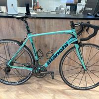 Bici da corsa Bianchi Infinito CV