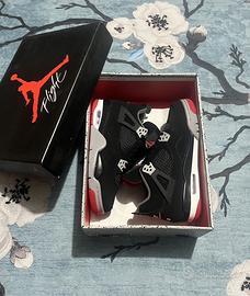Air Jordan 4 retro rosso, taglia 44