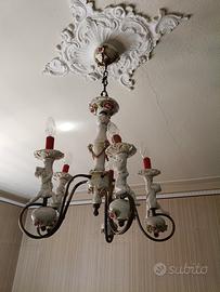 lampadario stile Capodimonte