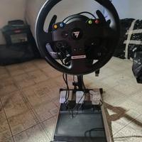 Volante con pedaliera completo