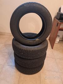 set 4 gomme invernali 