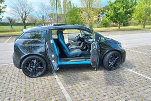 BMW i3s