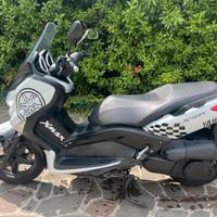Yamaha X-Max 250 - 2010