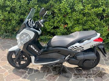 Yamaha X-Max 250 - 2010