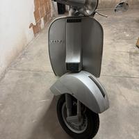 Vendita vespa