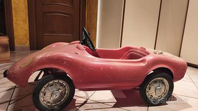 Automobilina a pedali Giordani