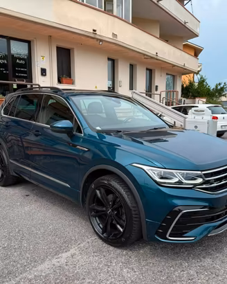 Volkswagen Tiguan 2.0 TDI 150 CV SCR DSG 4MOTION R