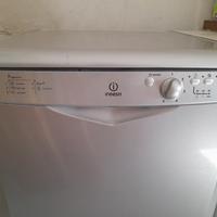 lavastoviglie indesit
