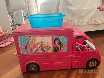 Barbie camper