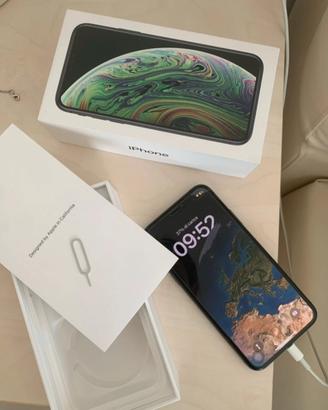 iPhone XS