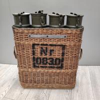 Porta granate svizzero in vimini con 4 tubi