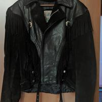 giacca modello chiodo con frange stile rock-hearly