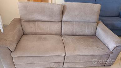 Divano 3 posti con schienale reclinabili