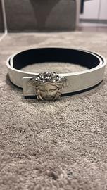 Cintura bianca premium fibbia testa Medusa