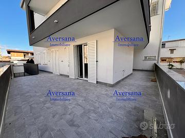 Appartamento con terrazzo e ingresso indipendente