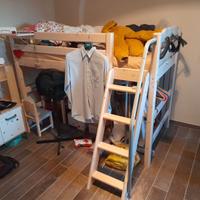 Letto da Camera Per Ragazza Con Scaletta. Utilissi