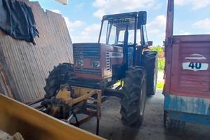 Trattore fiat con lama neve