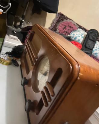 Radio d epoca vintage a valvole