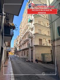 Via la spezia 2 vani + acc ad.ze via c. battisti