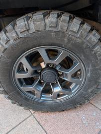 5 cerchi Suzuki Jimny con sensori pressione 