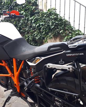 moto KTM 1190 ADVENTURE R