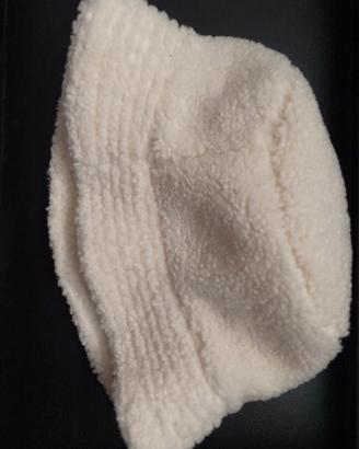 Bucket hat terranova