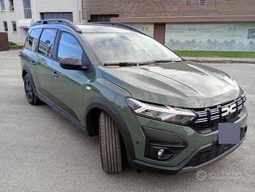 dacia jogger 1.0tce extreme 100cv + sleep pack