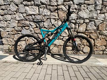 MTB  biammortizzata Yeti