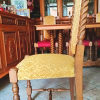 Tavovo in legno composto da 6 sedie 